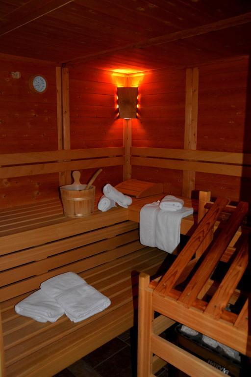 Hotel Garni Alpina Damuels Exterior photo